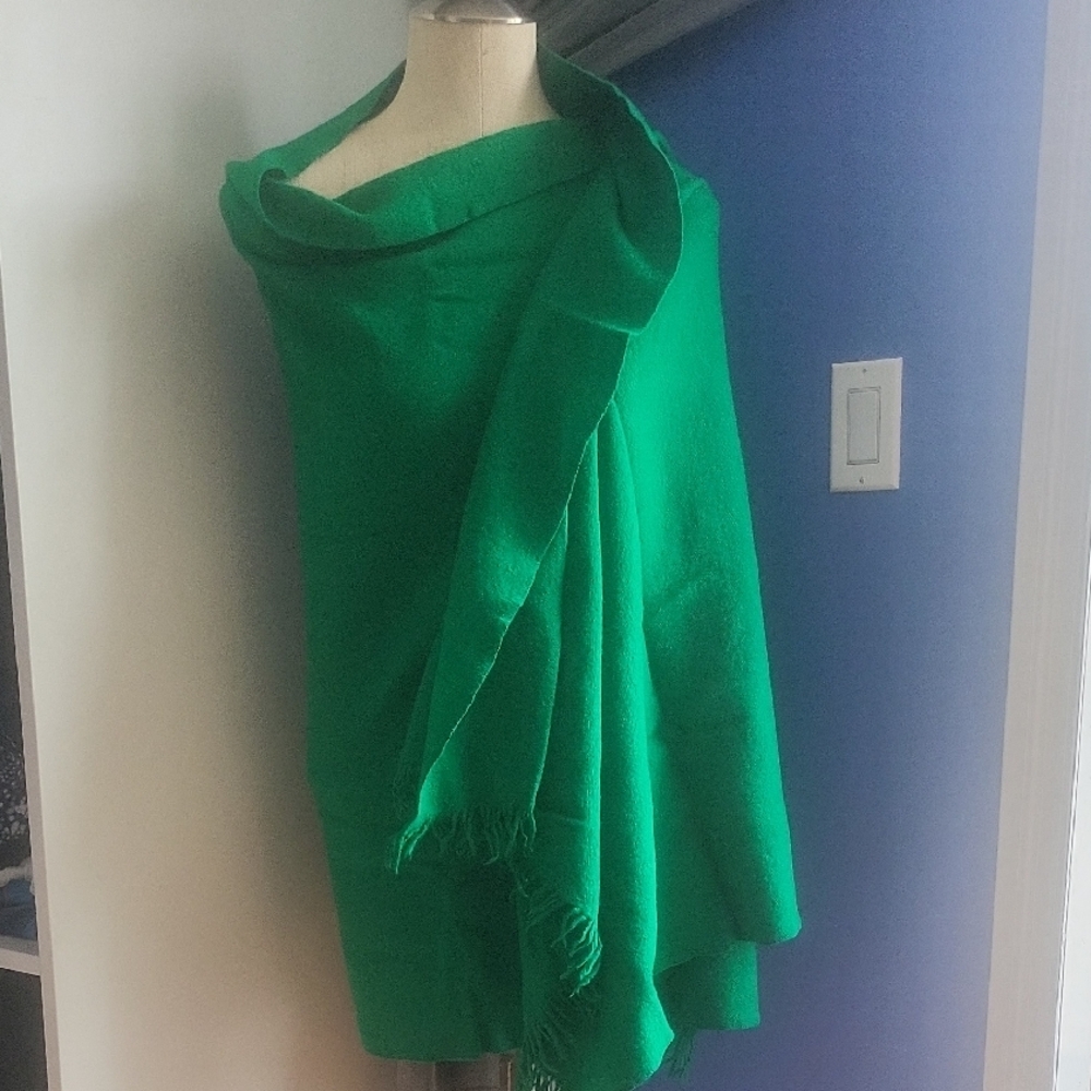 Vibrant Green Wool Shawl Wrap